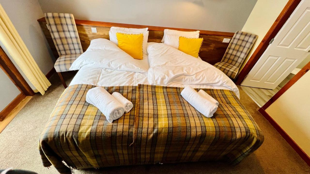 Aultguish Inn Garve Eksteriør bilde
